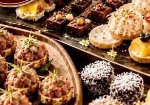 Pièces cocktail de la formule Cocktail : mignardises et tartelettes